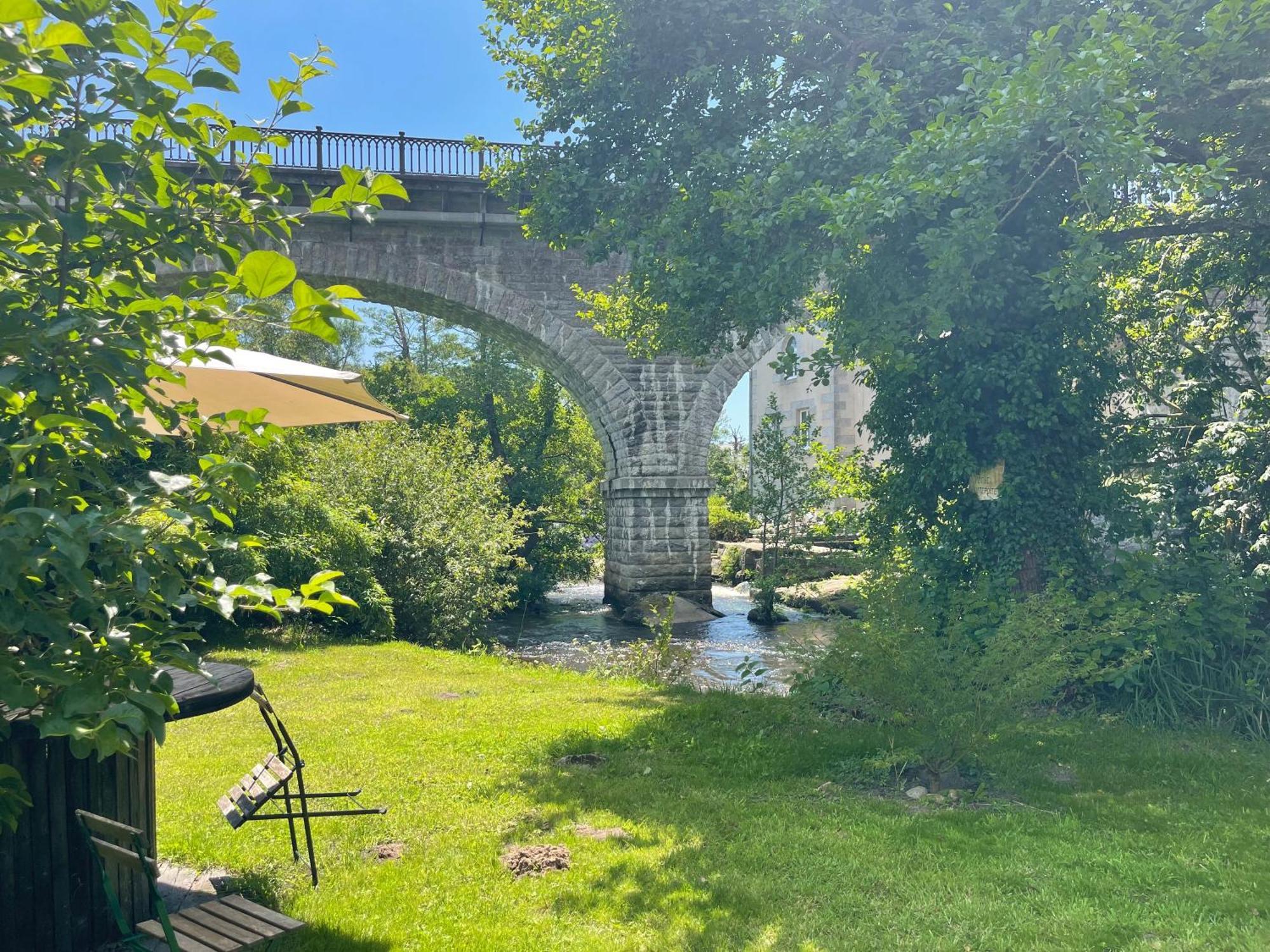 La Maison Bleue Pont-Aven Bagian luar foto
