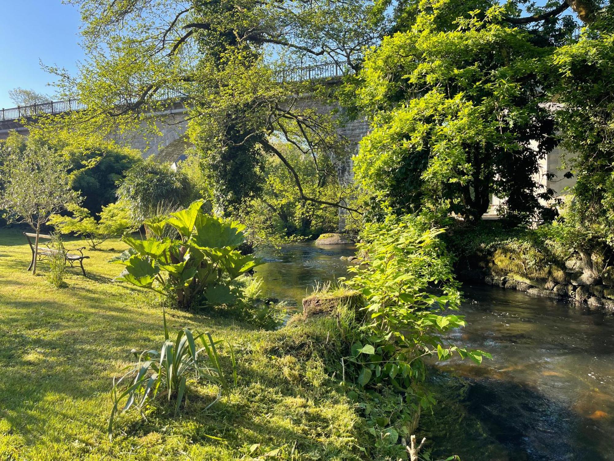 La Maison Bleue Pont-Aven Bagian luar foto